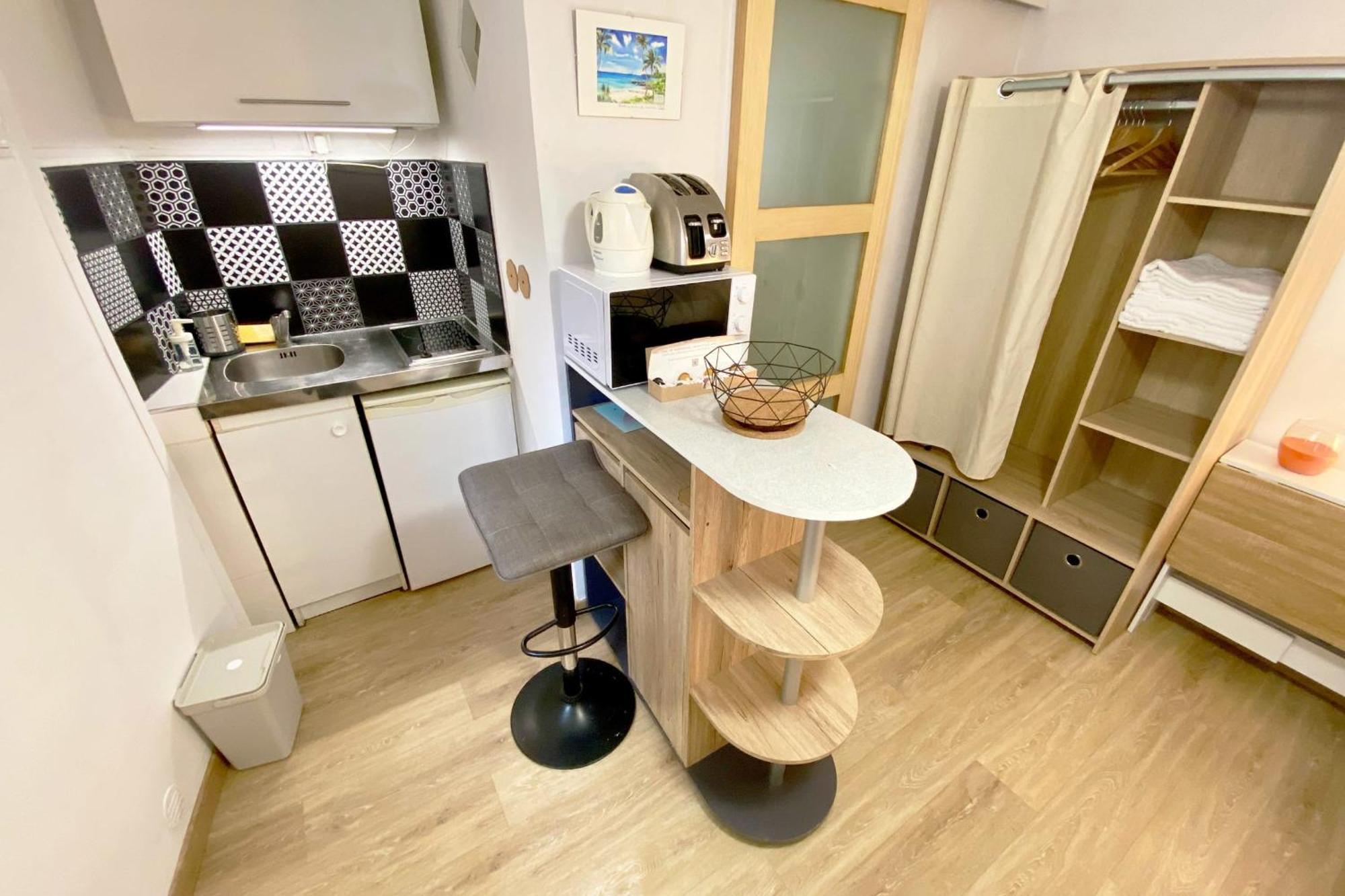 Studio Near The City Center Μονπελιέ Εξωτερικό φωτογραφία