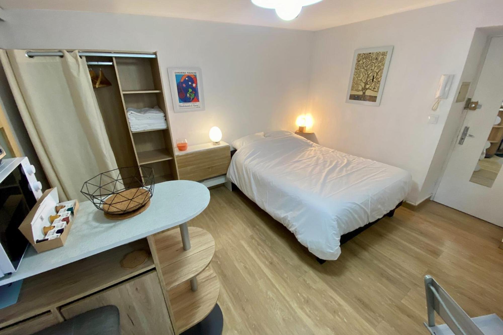 Studio Near The City Center Μονπελιέ Εξωτερικό φωτογραφία