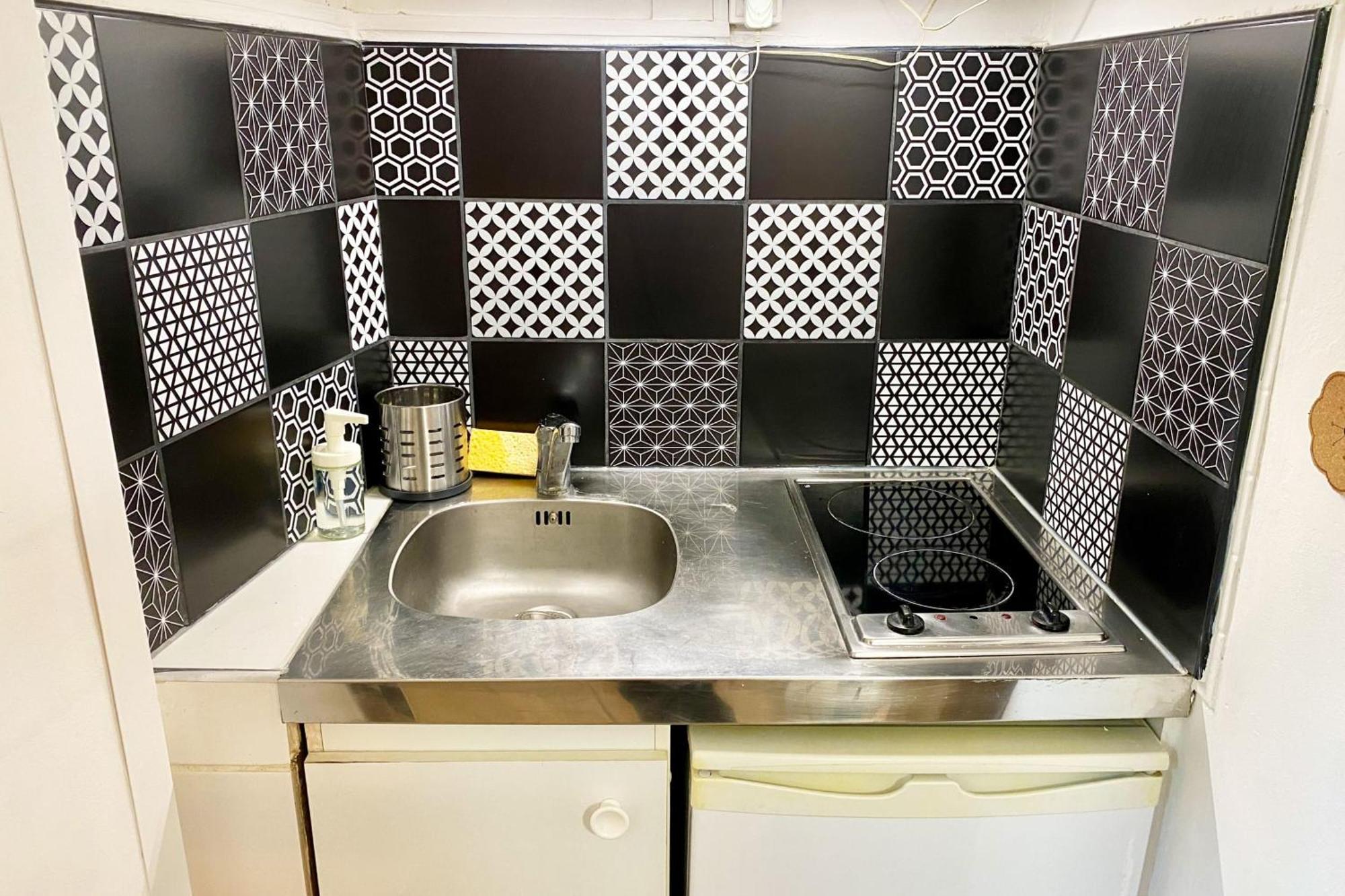 Studio Near The City Center Μονπελιέ Εξωτερικό φωτογραφία