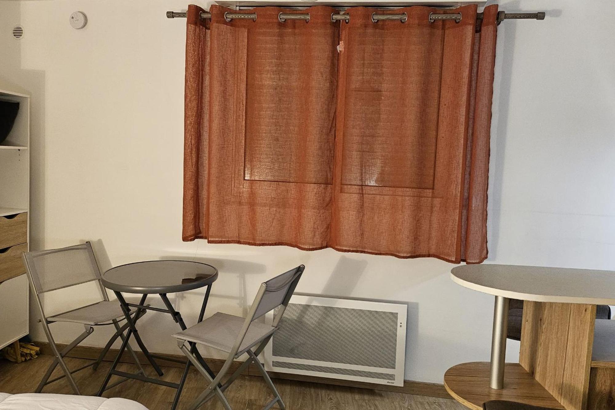 Studio Near The City Center Μονπελιέ Εξωτερικό φωτογραφία